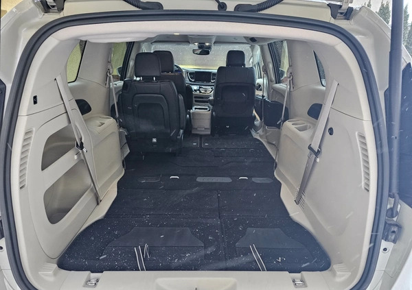Chrysler Pacifica cena 210330 przebieg: 43351, rok produkcji 2021 z Mirsk małe 529